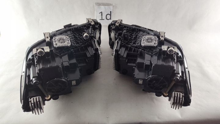 фото №11, Bmw g30 g31 полный led левый правые адаптивный лампа фара 7439210 7439209