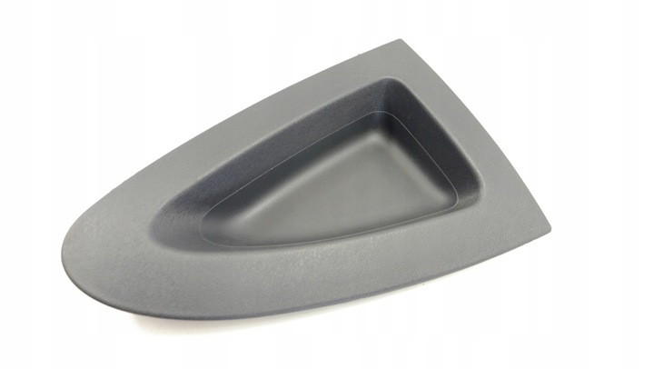 фото №1, Renault twingo ii рестайлінг полиця консолі 8200624896