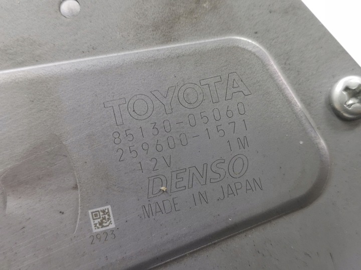 фото №7, Toyota avensis t270 2010 моторчик дворники стёкла задней