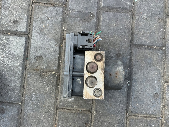 фото №7, Блок управления abs 06.2109-5034.3 47660ma000 renault maxity nissan cabstar i 06-