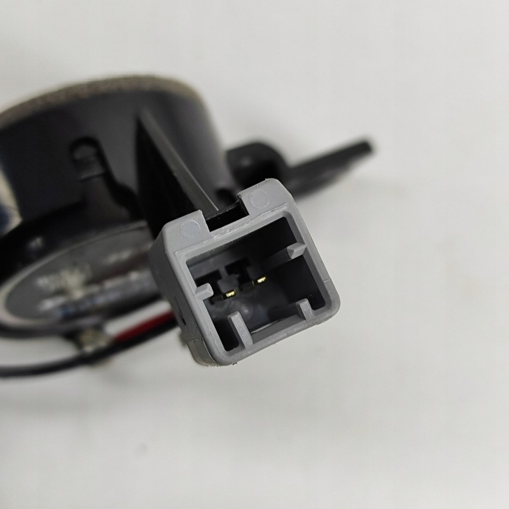 фото №8, Hyundai kona i 2022 права сторона динамік двері передніх