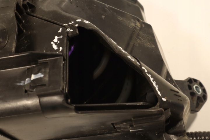 фото №8, Коробка запобіжників toyota yaris iv 1.0vvt-i