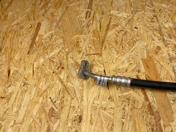 фото №8, Шланг трубка шланг кондиціонера polestar 2 ii 31699298 2020-