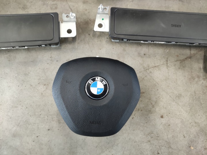 фото №8, Bmw 2 f22 usa консоль подушка коленная ремни натяжитель