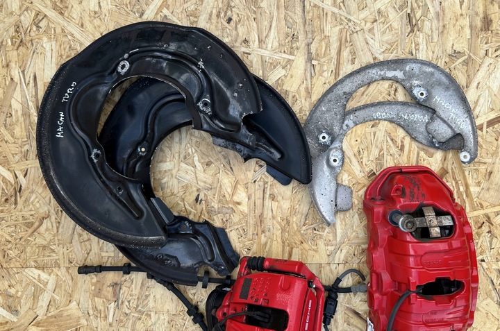 фото №15, Swap гальма затискачі перед зад porsche macan turbo 95b 7pp615123 360mm