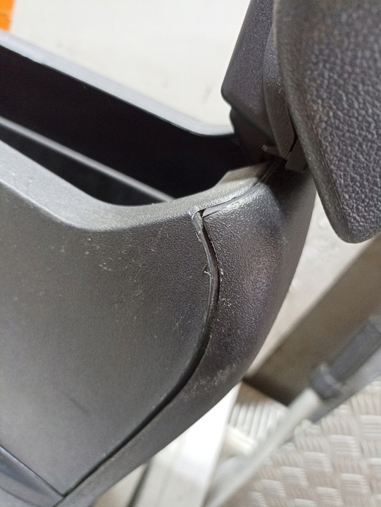 фото №8, Ford ecosport рестайлінг тунель середній підлокітник європа