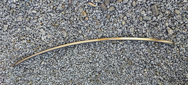 фото №1, Mercedes w220 планка декоративная стёкла передний хром