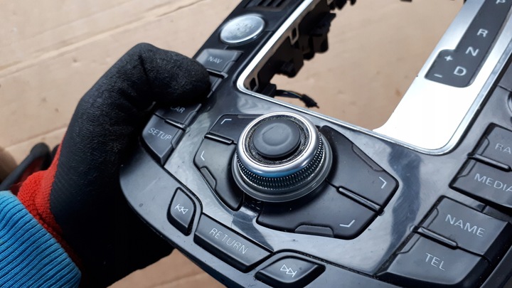 фото №7, Q5 8r панель керування mmi 8t0919609g a4 b8 a5 uk