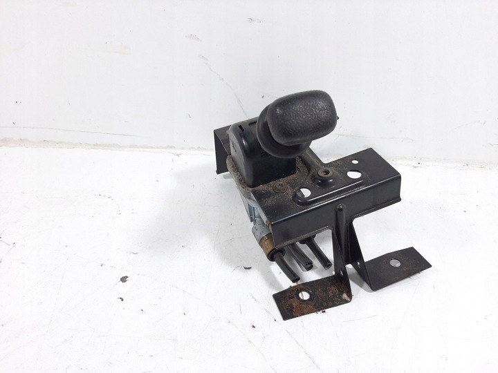 фото №9, Renault premium route 05r 420dci рычаг клапан тормоза ручного