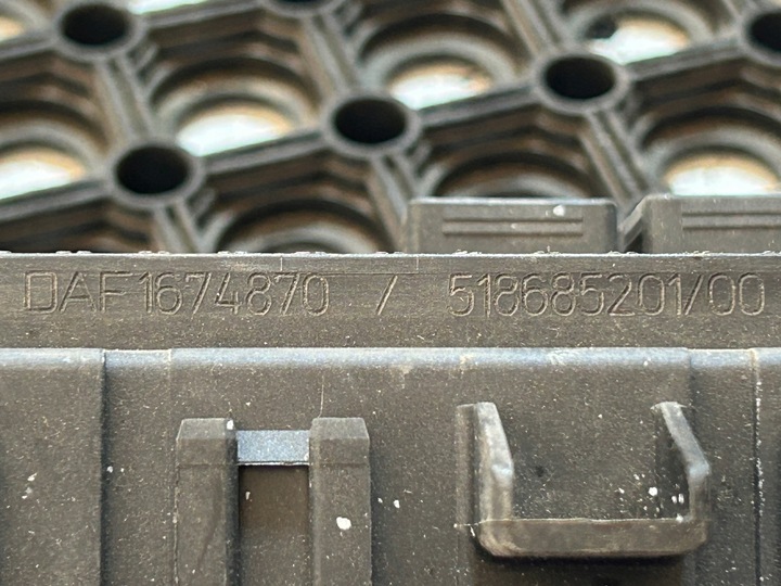 фото №3, Коробка предохранителей daf 1674870 2036358