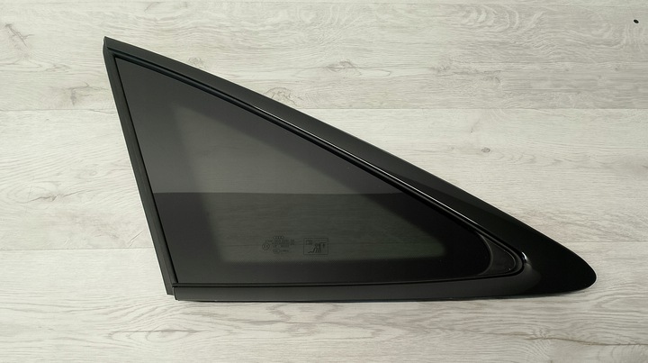 фото №1, Audi q5 ii рестайлинг s line левая стекло кузовная зад треугольник 23r