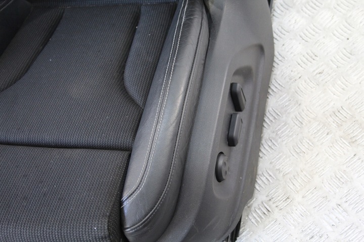 фото №5, Сиденья салон полукожа audi q5 8r0 s-line