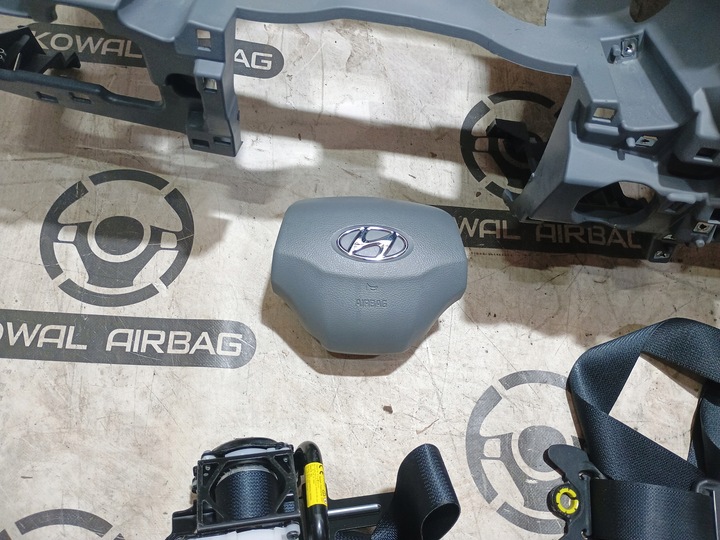 фото №8, Hyundai kona i серая подушка безопасности панель консоль подушка безопасности ремни оригинал