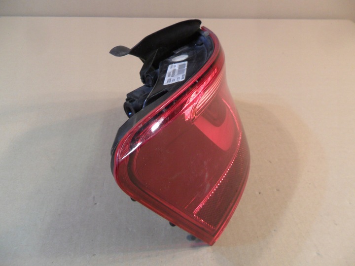 фото №8, Audi a3 8v лампа левая зад 8v3945095b