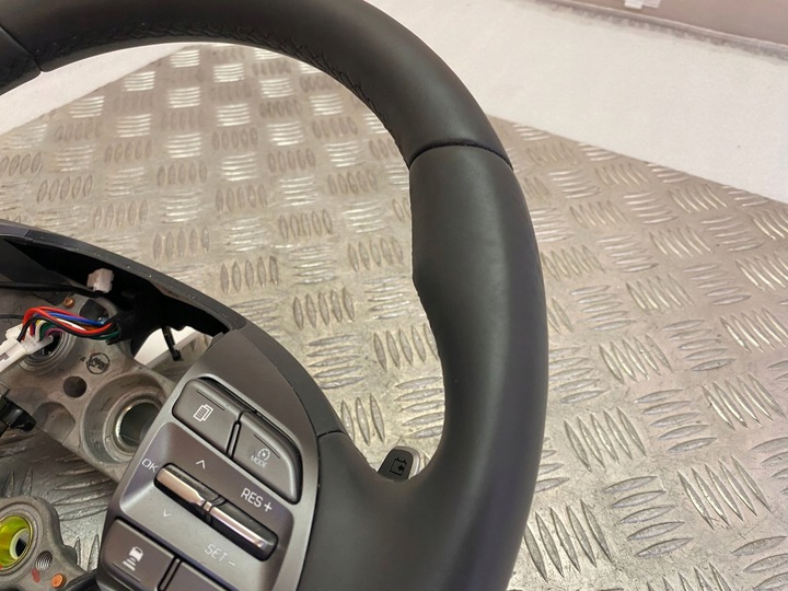 фото №10, Hyundai ioniq кермо