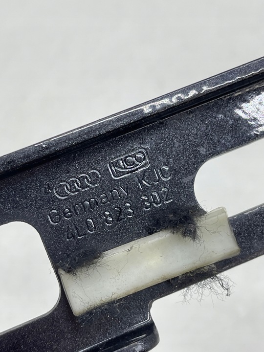 фото №11, Audi q7 4l петля петлі капота праві колір lz7l