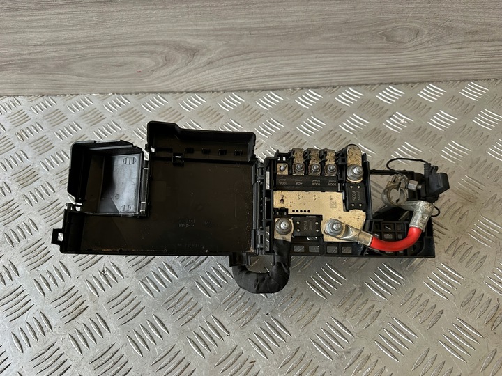 фото №10, Chevrolet equinox iii usa 18-22 коробка корпус предохранителей 84237808