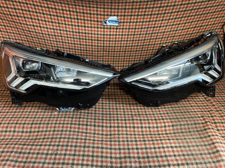 фото №1, Audi q3 83a полный led левая i правая