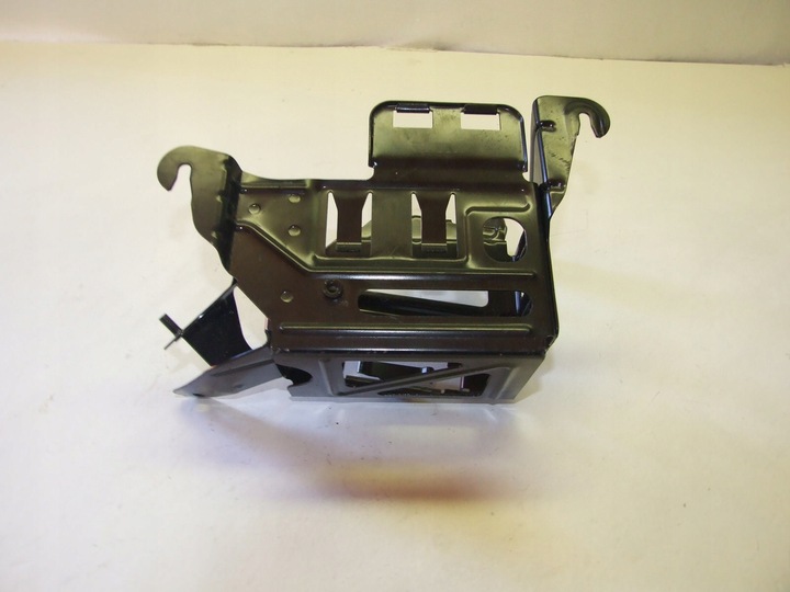 фото №5, Крепление акумулятора mercedes ml w166 1665400940