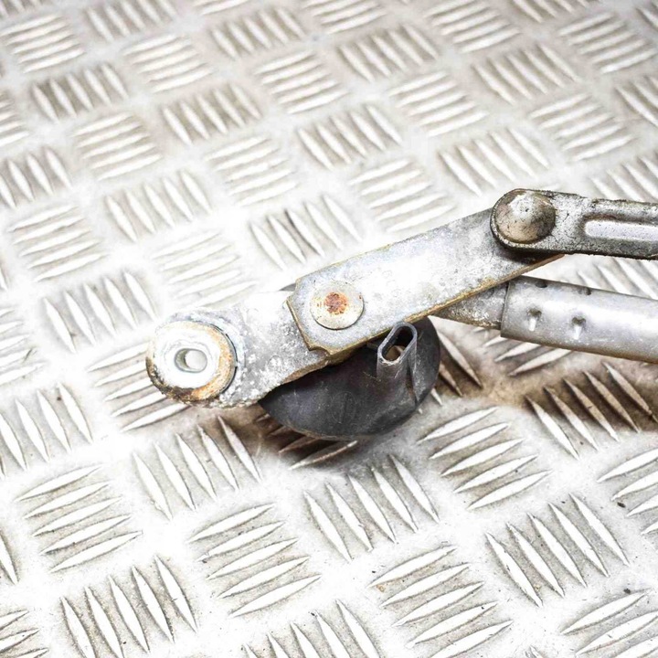 фото №8, Механізм передніх скло toyota hilux vii pick-up _n1_, _n2_, _n3_