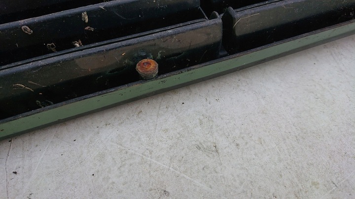 фото №9, Mercedes vario 670 решітка радіатора решітка