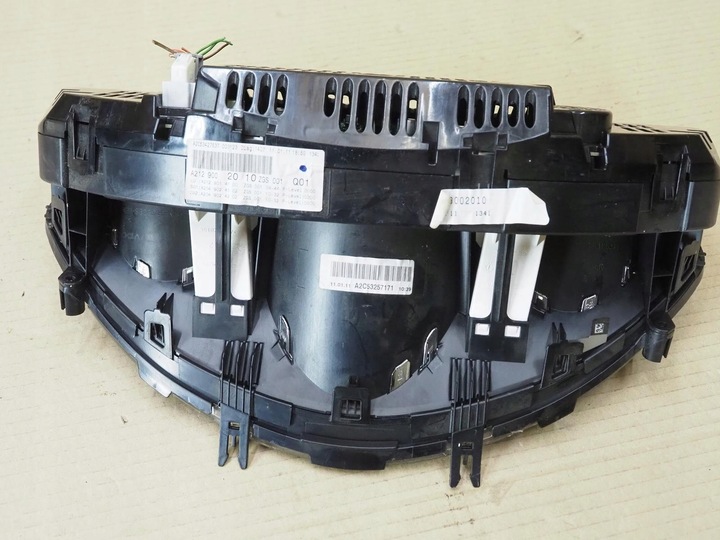 фото №13, Mercedes cls w204 спідометр  прилади 2049002010 англієць