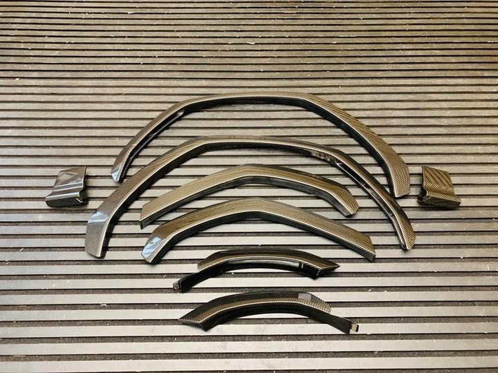 фото №10, Lamborghini urus перформанте капот підкрилок планки карбон набір