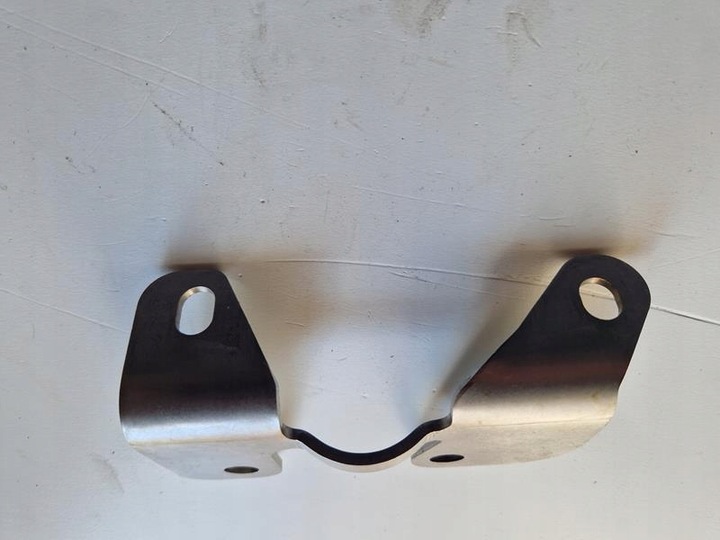 фото №7, Тримач кронштейн каталізатора opel vectra c signum 3.0 дизель оригінальний номер 55354500