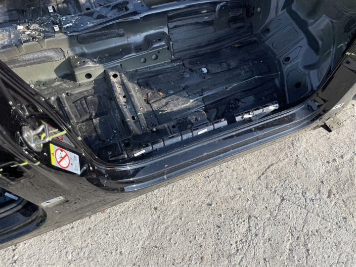 фото №5, Порог стойка правое vw passat b8 15-23rok
