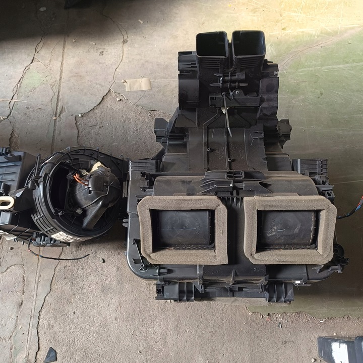 фото №5, Bmw f15 f16 x6 x5 f85 x5m отопитель воздуходувка европа 5002297885