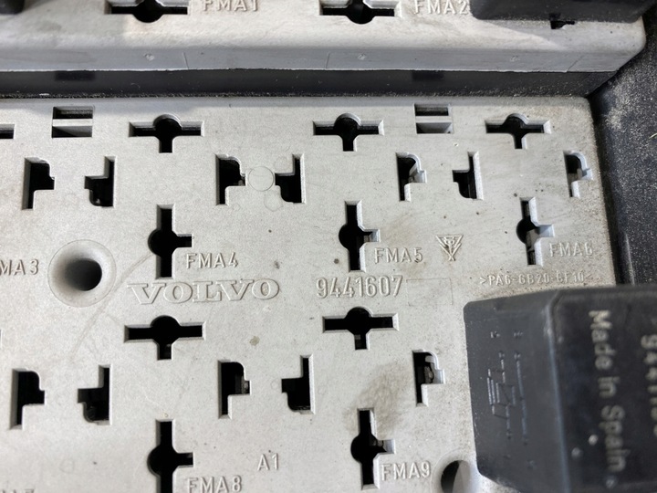 фото №7, Коробка предохранителей volvo s80 i 2.4 9168986