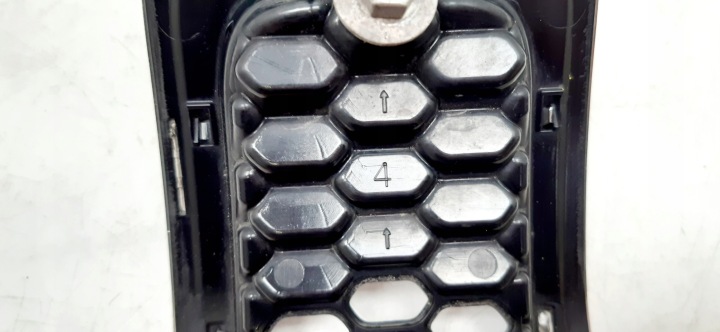 фото №7, Jeep cherokee kl решётка капота nr. 4 68138335