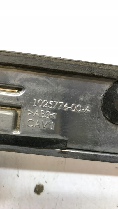 фото №14, Tesla s 12-16 планка накладка хром крышки 1025776-00-a