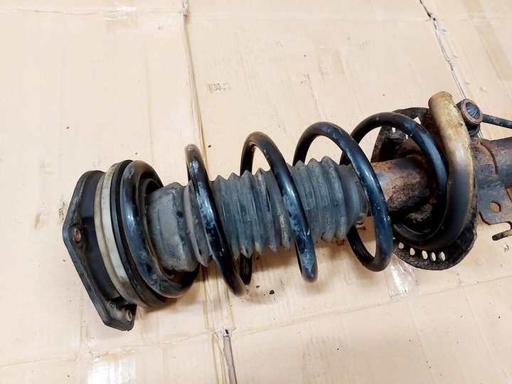 фото №8, Kangoo 2 ii 1.5 dci амортизатор mcpherson  правый поворотный кулак правая ступица амортизатор