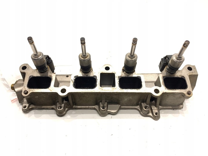 фото №1, Планка впрыскивающий vw golf v 03c906036f 1.4 122km