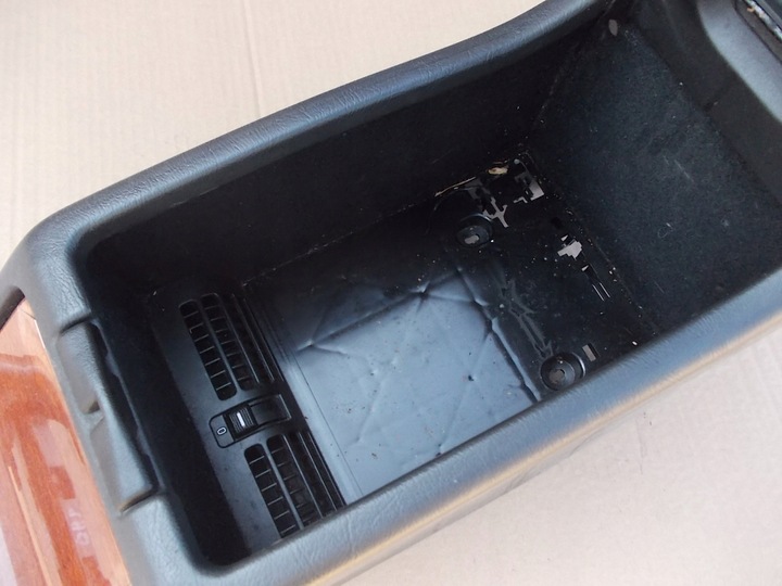 фото №9, Підлокітник mercedes w 210 2,2 дизель