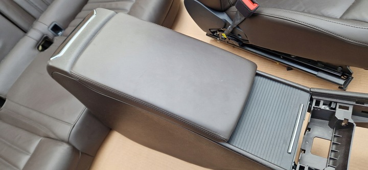 фото №11, Сиденья диван skoda superb iii sedan l&k защита колонки kpl электрика