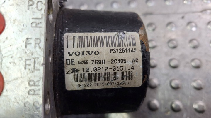 фото №8, Насос модуль керування abs 31261142 volvo v70 iii s80 ii xc70 ii