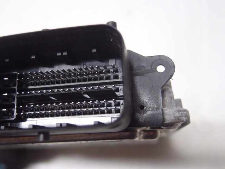 фото №8, Компьютер двигателя dtrc vw touran 2021r 2.0 tdi 05l907309b