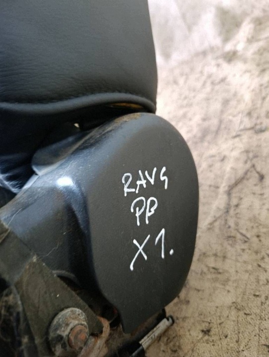 фото №8, Toyota rav4 ii рестайлинг 00-05 5d сиденье правое перед кожа с подогревом