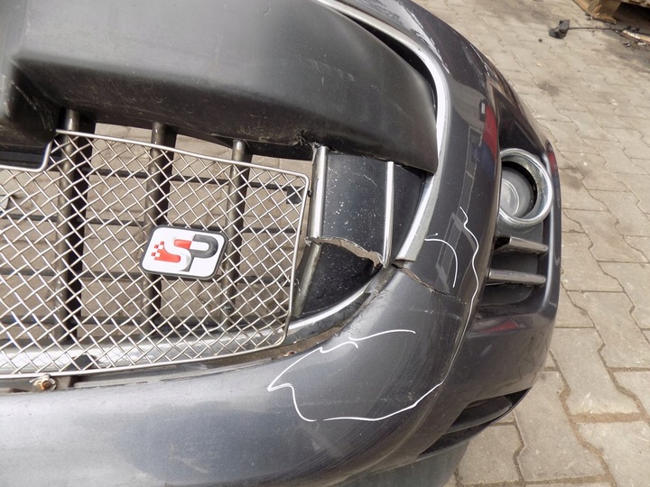 фото №7, Peugeot 4007 07-12 a39 бампер перед решётка радиатора