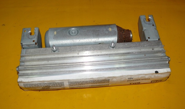 фото №1, Подушка подушка безпеки пасажира vw transporter v t5 03-10