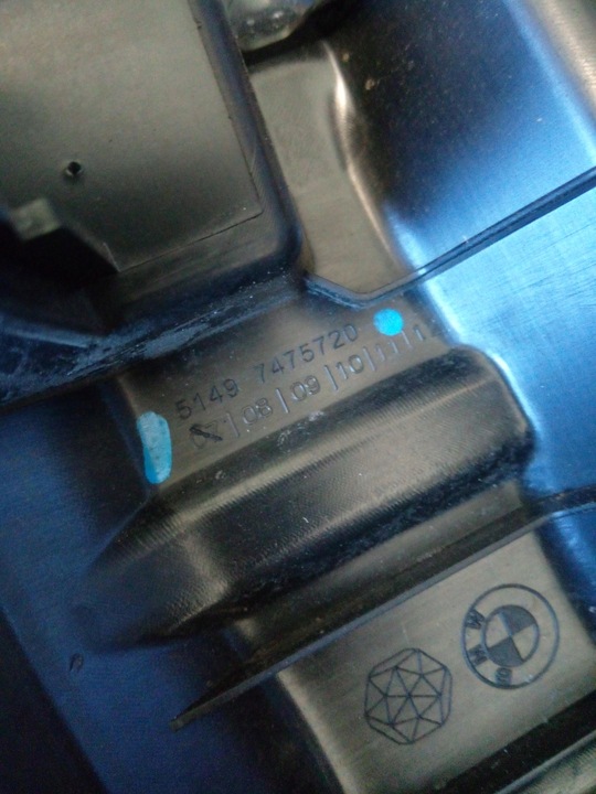 фото №8, Защита накладка ремня багажника bmw f44 f74 gran купе 7475720 зад оригинал.