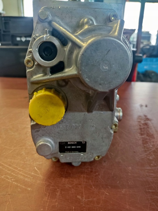 фото №9, Насос впрыскивающий bosch 0402796834 новая