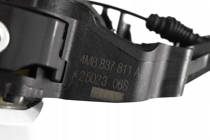 фото №8, Ручка наружная дверь левый зад 4m8837811a audi e-tron gt q8 rsq8 ly7f