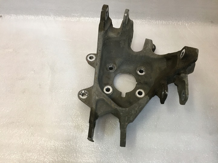 фото №1, Tesla x поворотный кулак зад левая 1027411-00-d