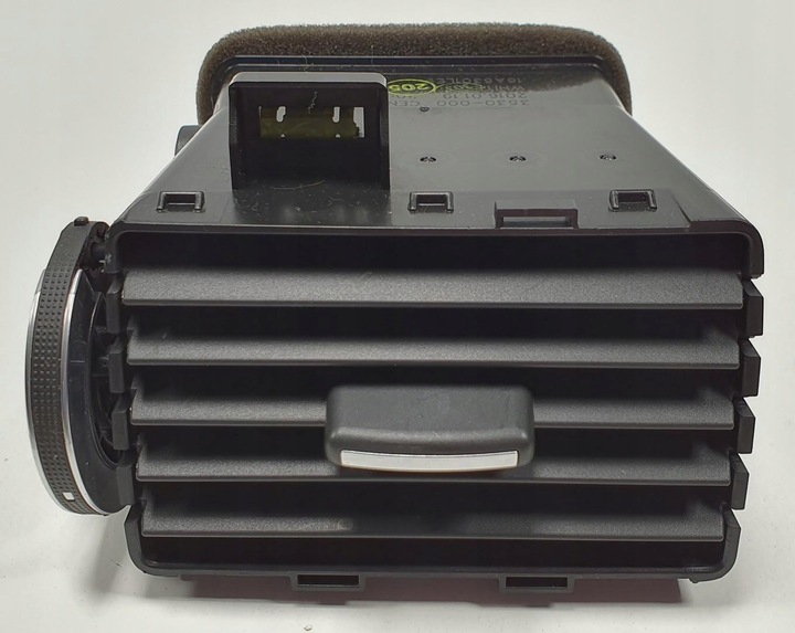 фото №1, Решётка воздуховод левый средство discovery sport l550