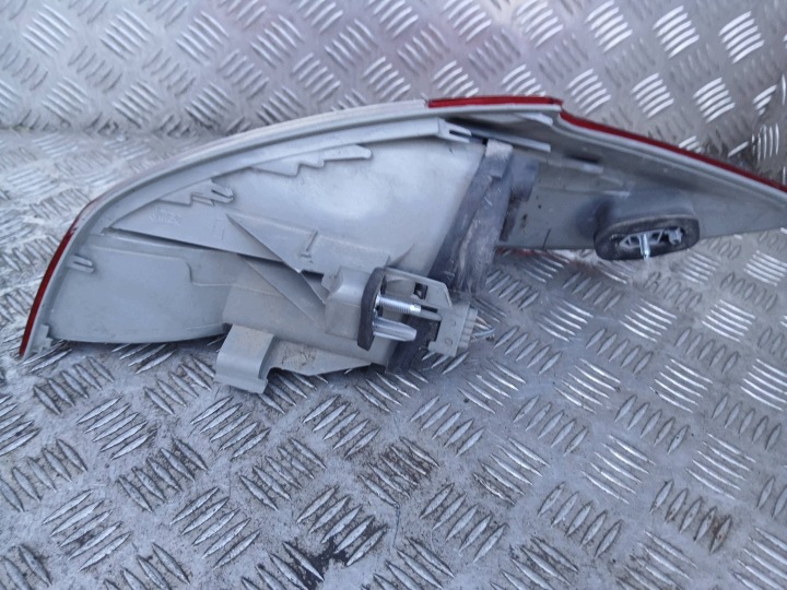 фото №8, Renault megane iii фара ліва задня ліве зад hb eu 265550007r 08-