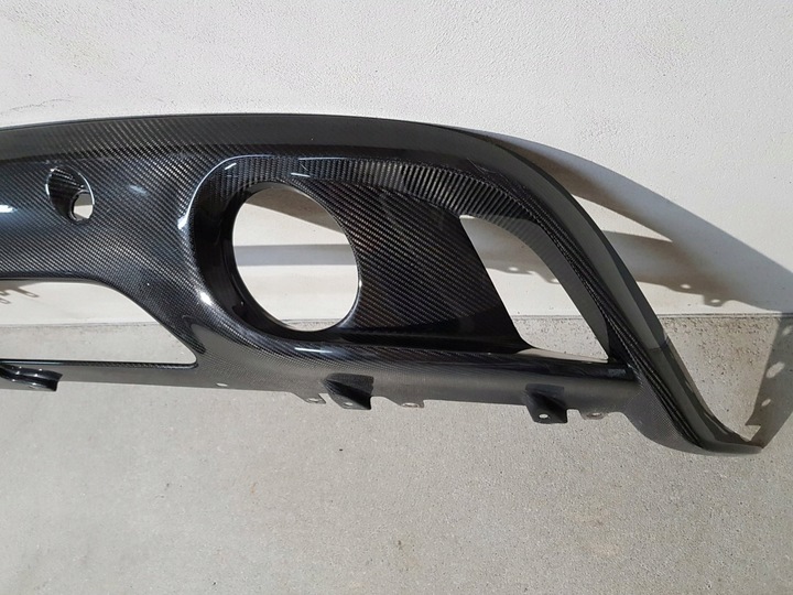 фото №11, Спойлер дифузор зад aston martin vanquish карбон