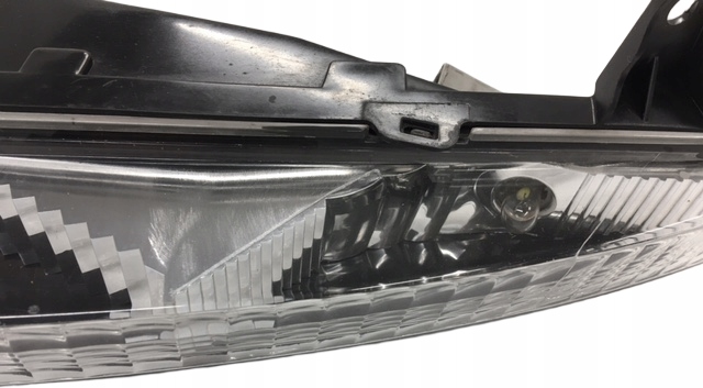 фото №10, Audi q7 4l 2005-2009 поворотник перед 4l0953042 оригинал oem номер правое
